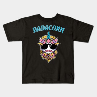 Dadacorn Dad Beard For Daddy Unicorn Fathers Day Humor Kids T-Shirt